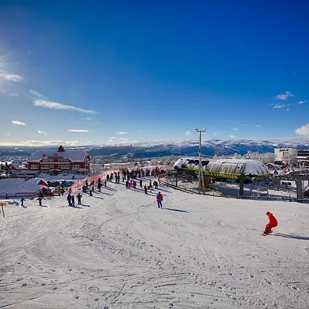 Family-friendly With Stunning Mountain Views! *