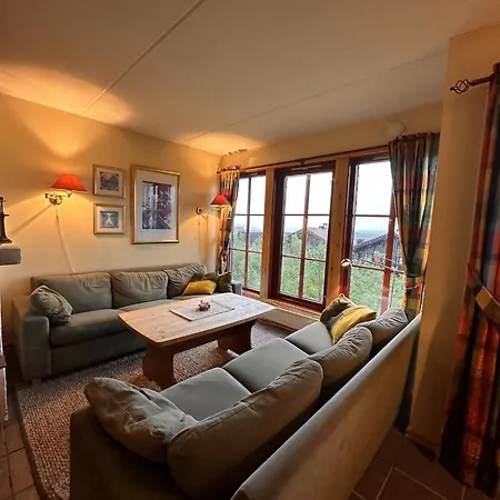 Family-friendly With Stunning Mountain Views! Appartement Beitostolen