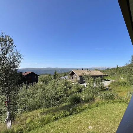 Family-friendly With Stunning Mountain Views!