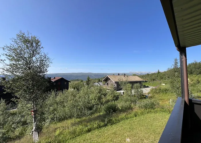 Family-friendly With Stunning Mountain Views!